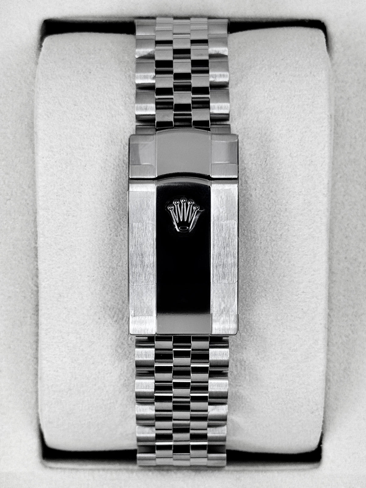 NEW 2026 Rolex Datejust 41mm 126334 Stainless Steel Jubilee Rhodium Dial (STICKERED)