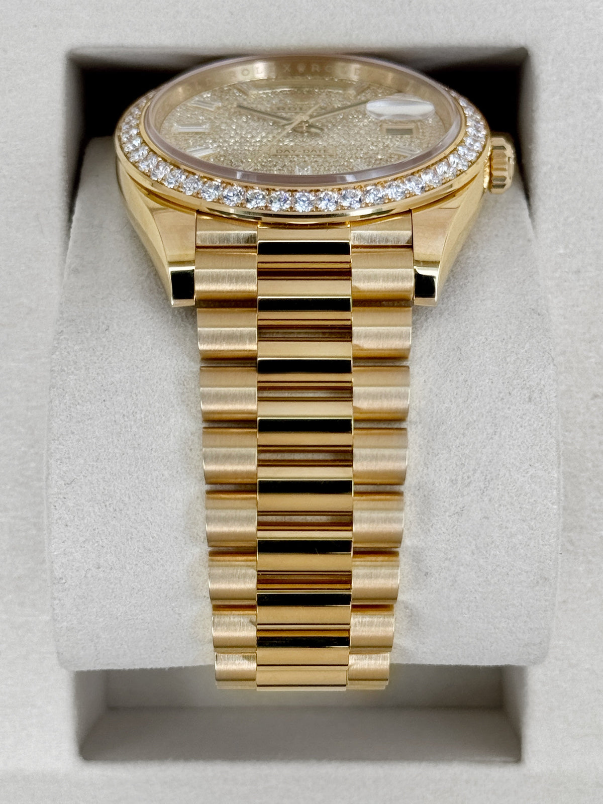 NEW 2026 Rolex Day-Date 40mm 228348RBR Diamond Paved Dial