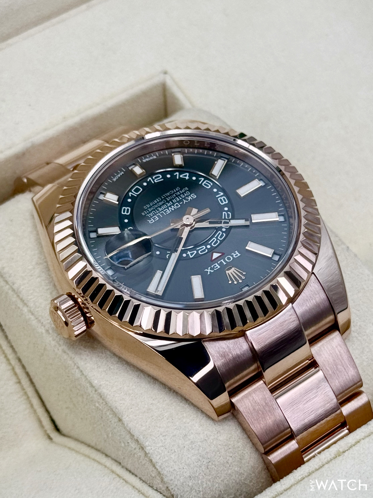 2019 Rolex Sky-Dweller 42mm 326935 Rose Gold Oyster Rhodium Dial