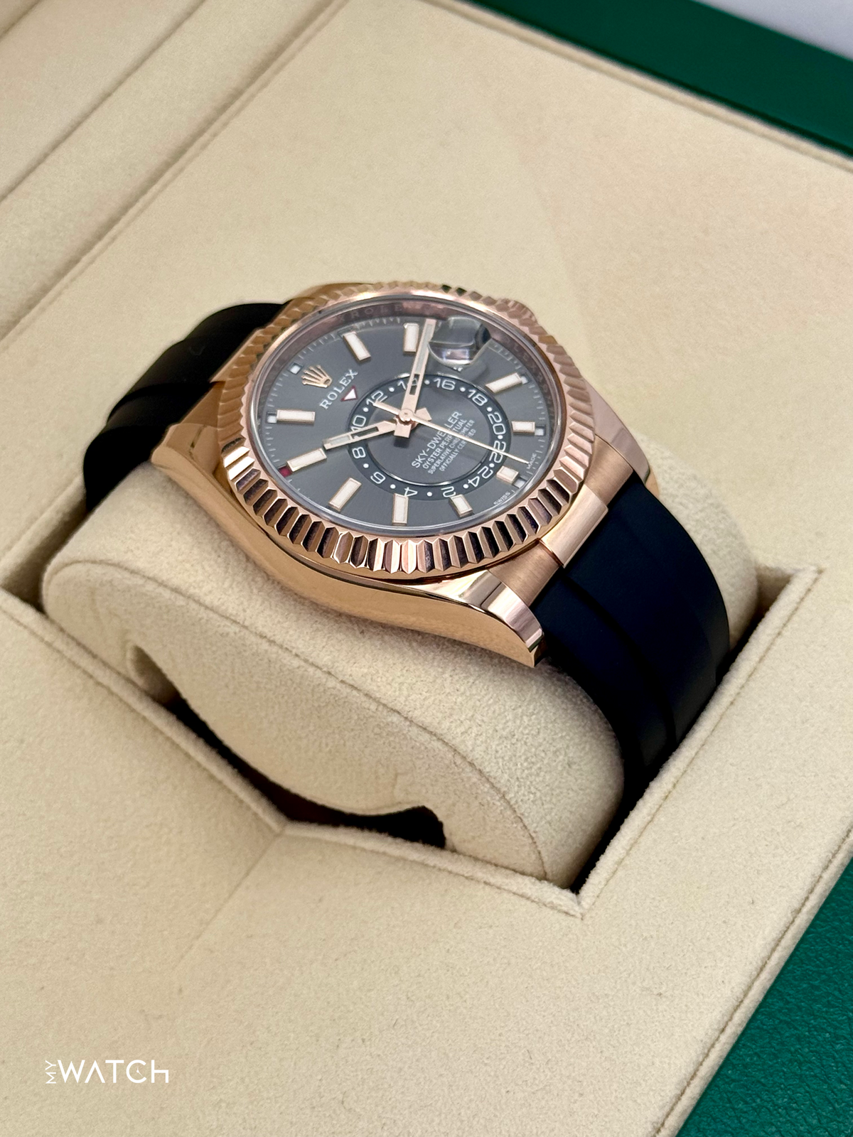 2021 Rolex Sky-Dweller 42mm 326235 Rose Gold Oysterflex Rhodium Dial