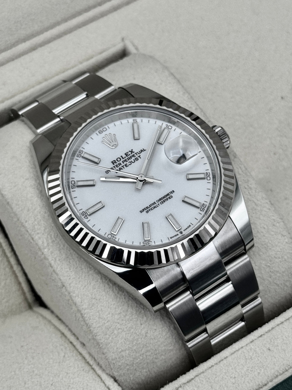 2022 Rolex Datejust 41mm 126334 Stainless Steel Oyster White Dial