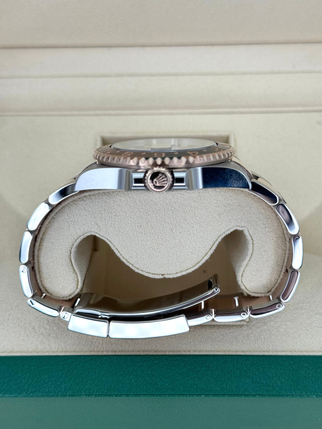 NEW 2024 Rolex GMT-Master II "Rootbeer" 40mm 126711CHNR Two-Tone