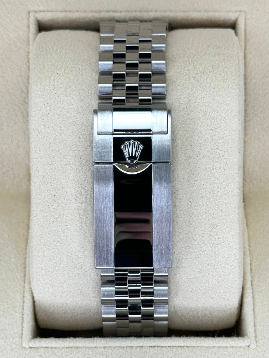 NEW 2024 Rolex GMT-Master II "Pepsi" 40mm 126710BLRO Jubilee
