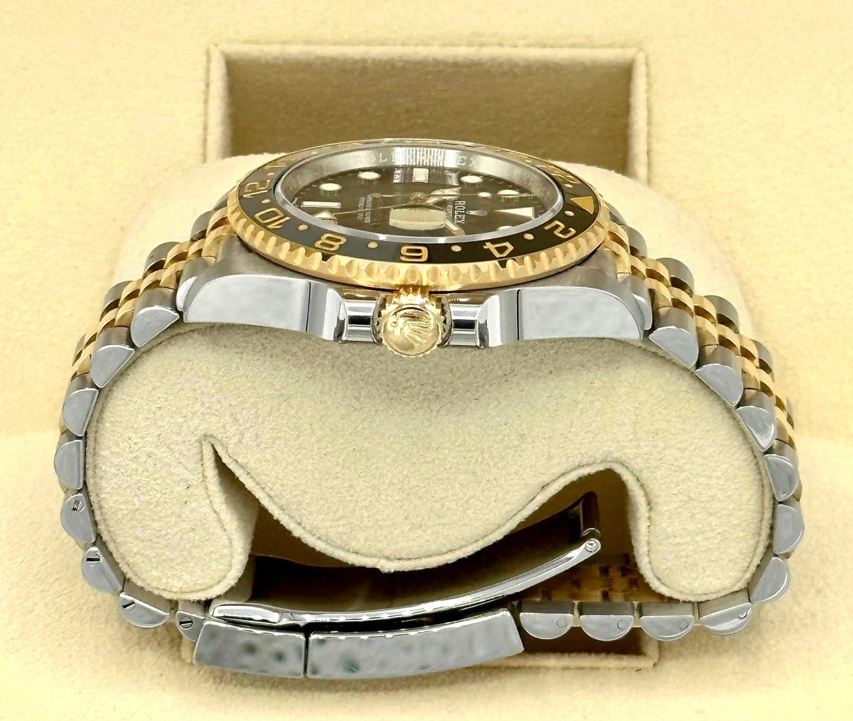 2023 Rolex GMT-Master II 40mm 126713GRNR Two-Tone Jubilee Black Dial