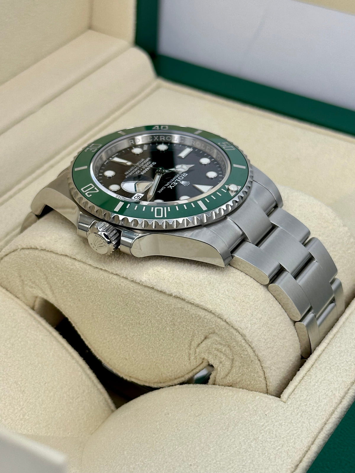 NEW 2022 Rolex Submariner “Starbucks” 41mm 126610LV Black Dial