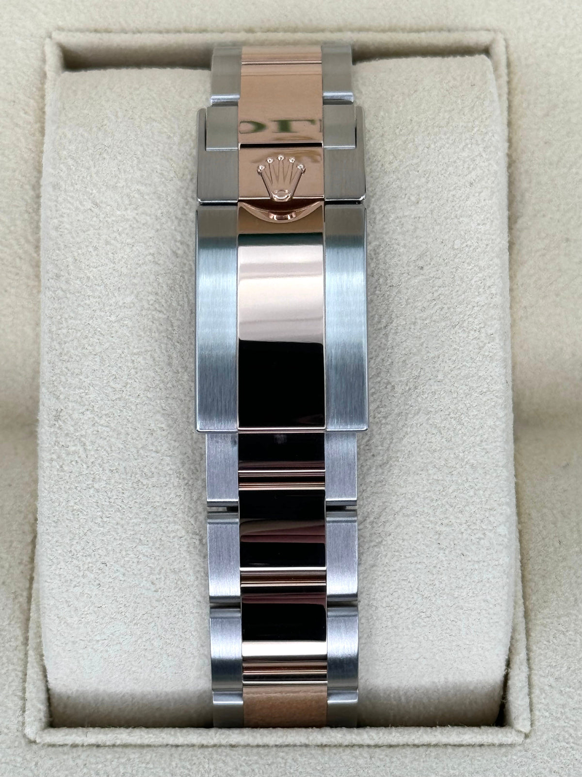 NEW 2024 Rolex GMT-Master II "Rootbeer" 40mm 126711CHNR Two-Tone
