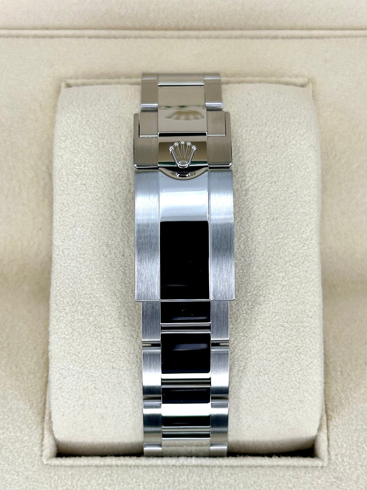 NEW 2023 Rolex GMT-Master II "Batman" 40mm 126710BLNR Oyster