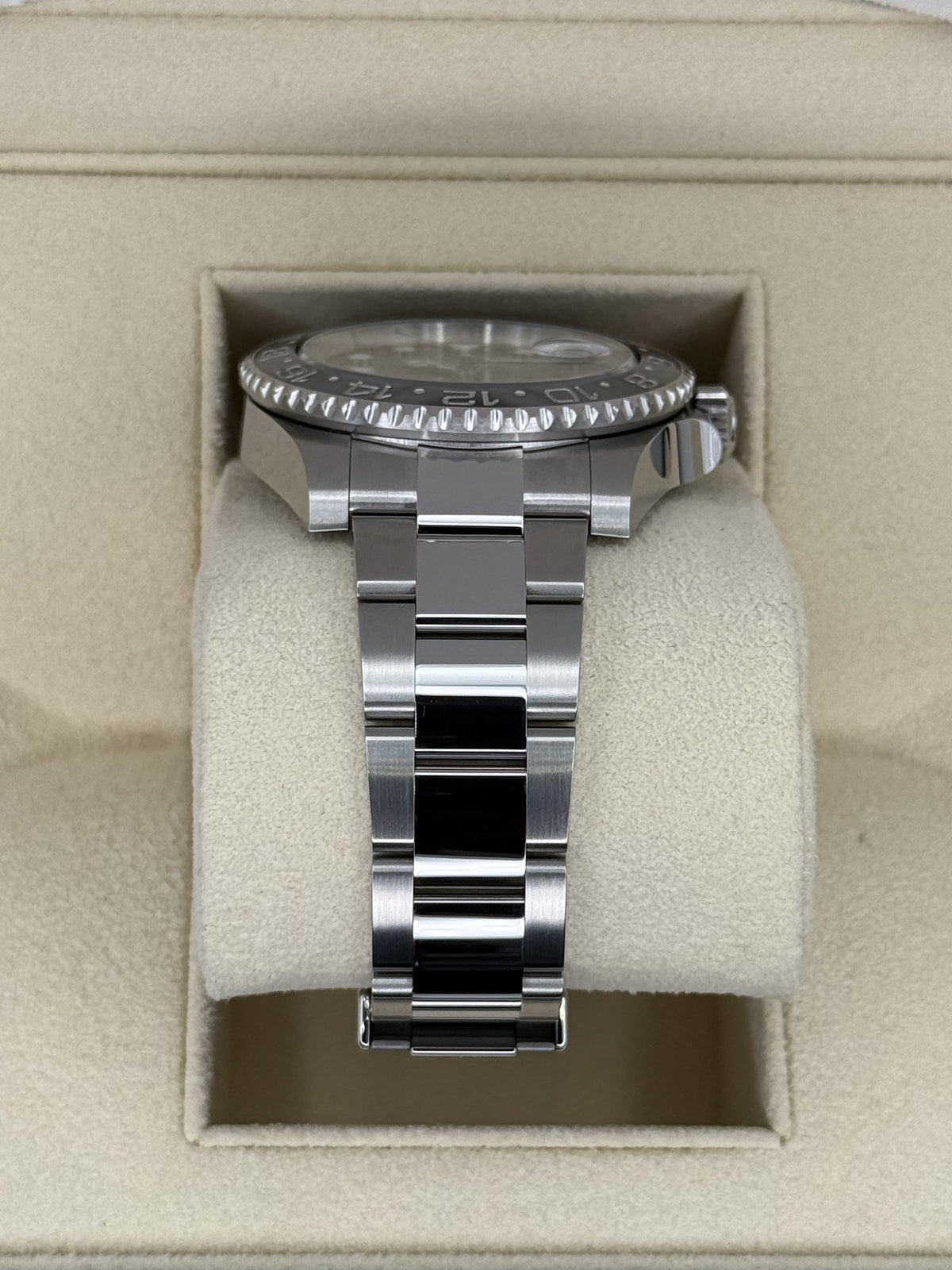 NEW 2024 Rolex GMT-Master II "Bruce Wayne" 40mm 126710GRNR Oyster