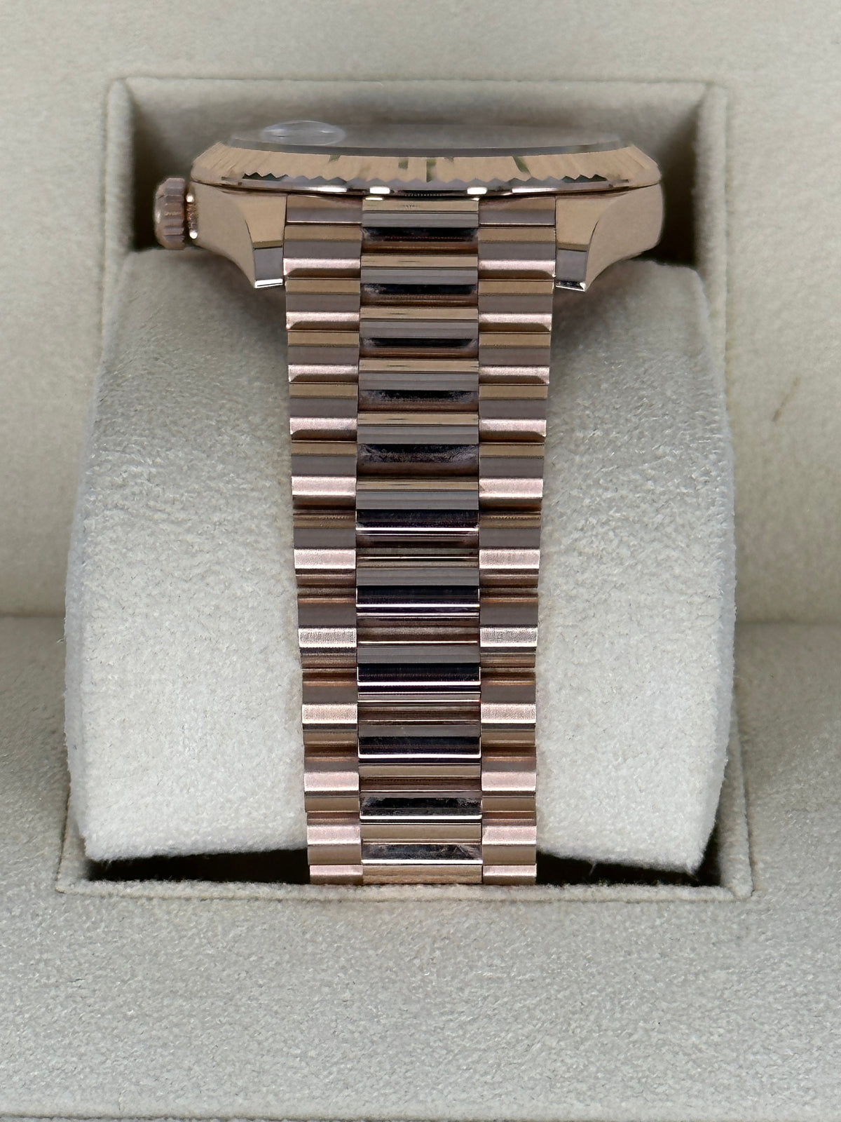 2022 Rolex Day-Date 40mm 228235 Presidential Rose Gold Olive Dial
