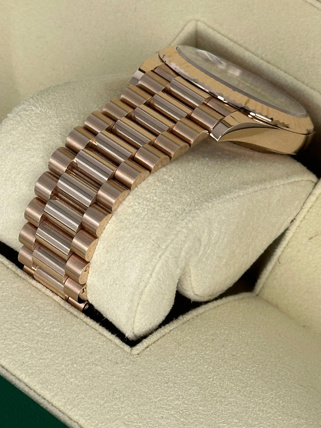 2022 Rolex Day-Date 40mm 228235 Presidential Rose Gold Olive Dial