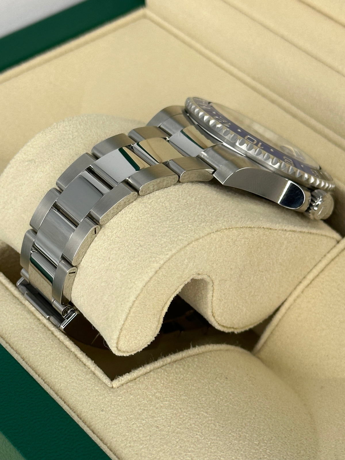 NEW 2023 Rolex GMT-Master II "Batman" 40mm 126710BLNR Oyster