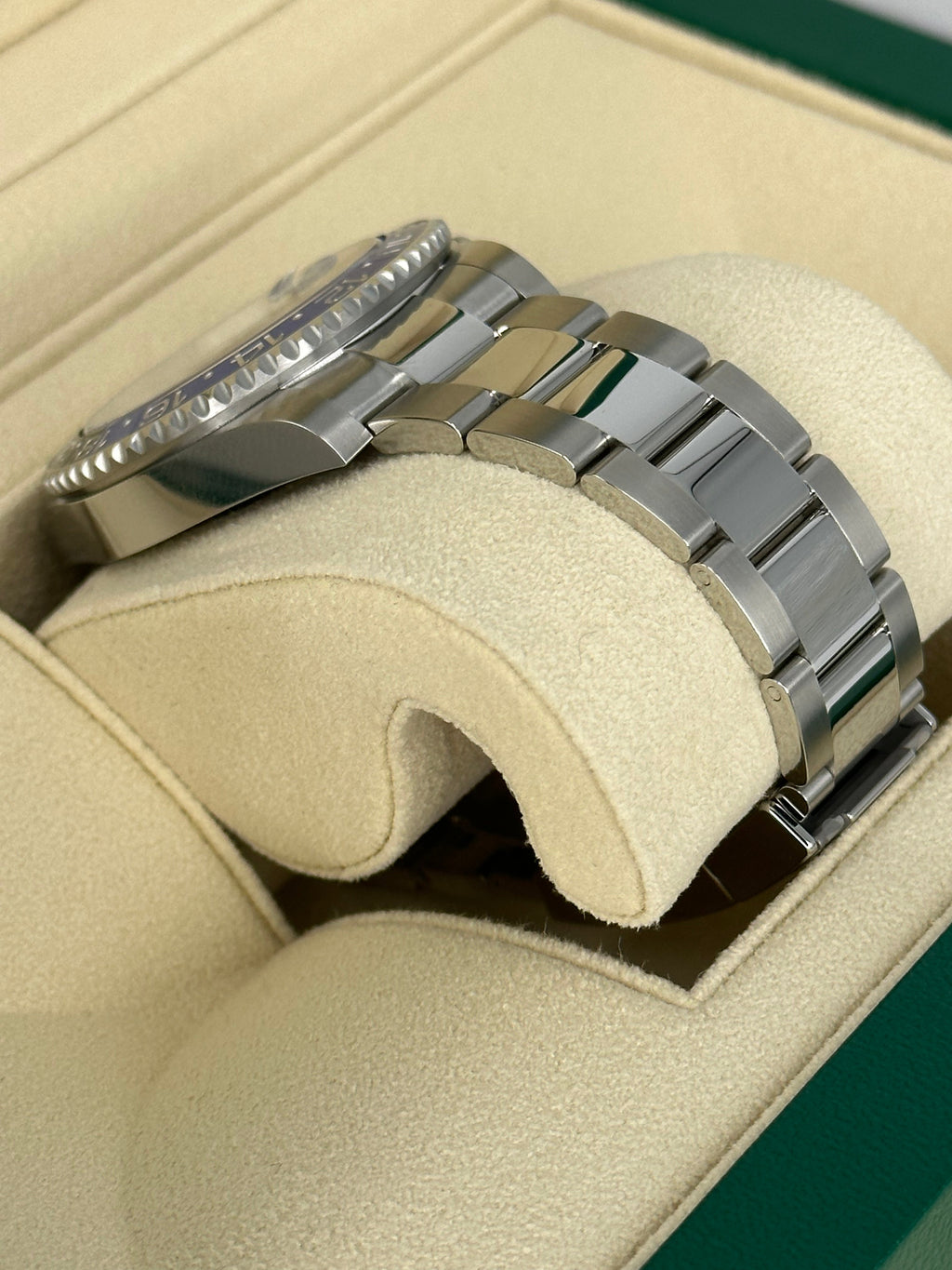 NEW 2023 Rolex GMT-Master II "Batman" 40mm 126710BLNR Oyster