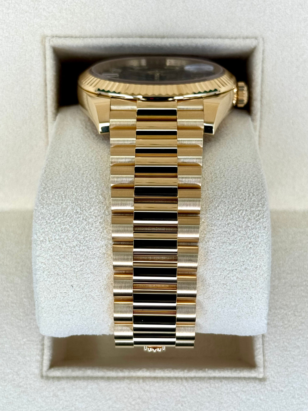NEW 2025 Rolex Day-Date 40mm 228238 Black Onyx Diamond Dial