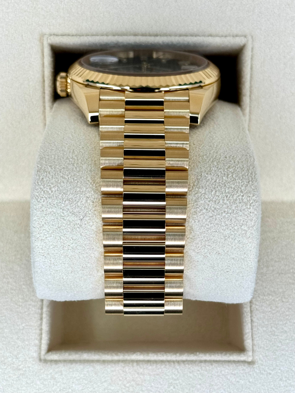 NEW 2025 Rolex Day-Date 40mm 228238 Black Onyx Diamond Dial