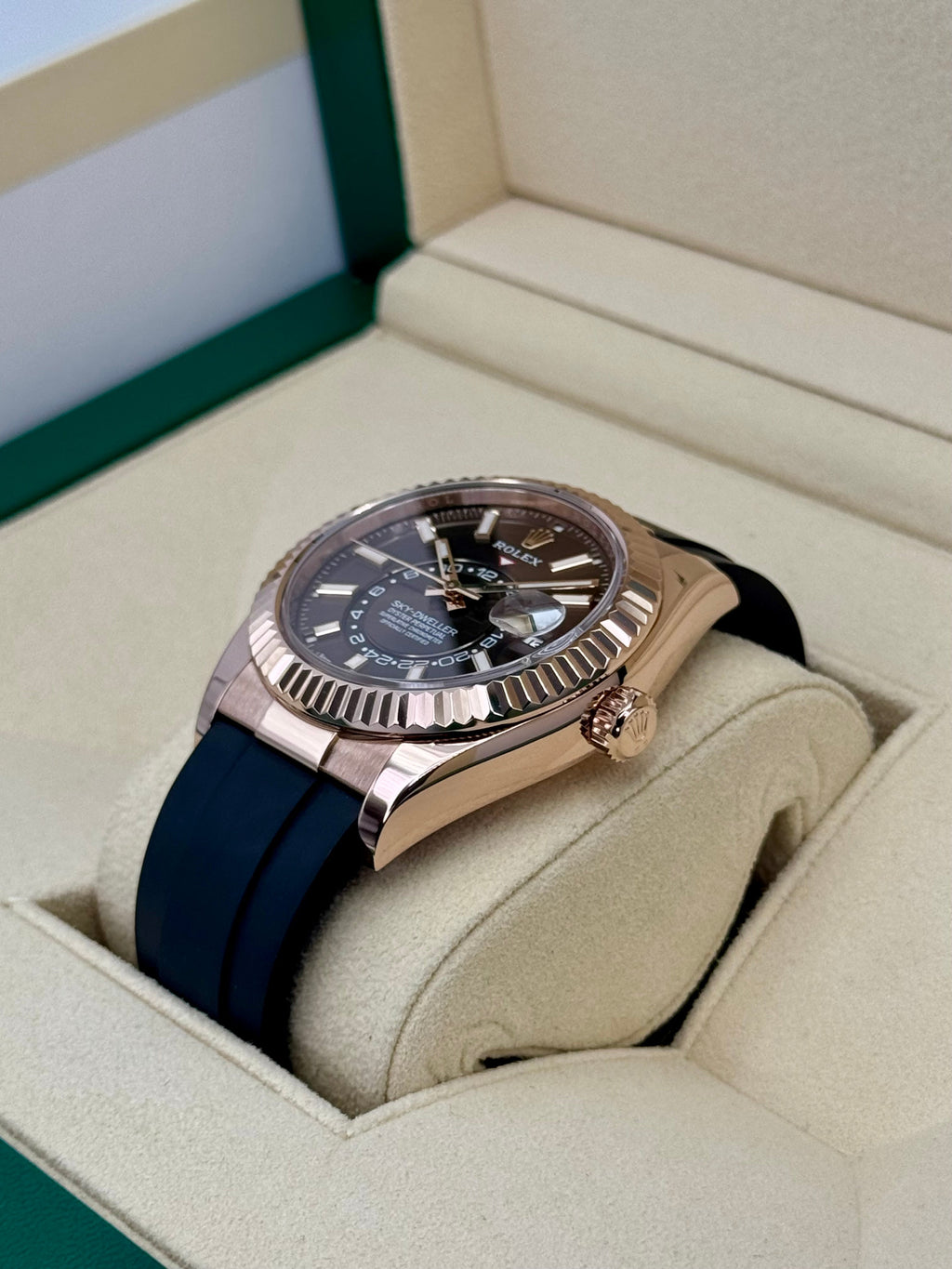 2022 Rolex Sky-Dweller 42mm 326235 Rose Gold Oysterflex Chocolate Dial
