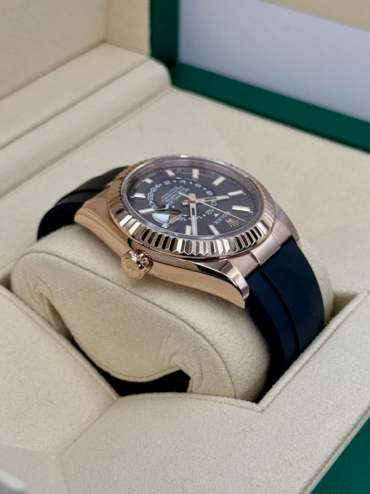 2022 Rolex Sky-Dweller 42mm 326235 Rose Gold Oysterflex Chocolate Dial