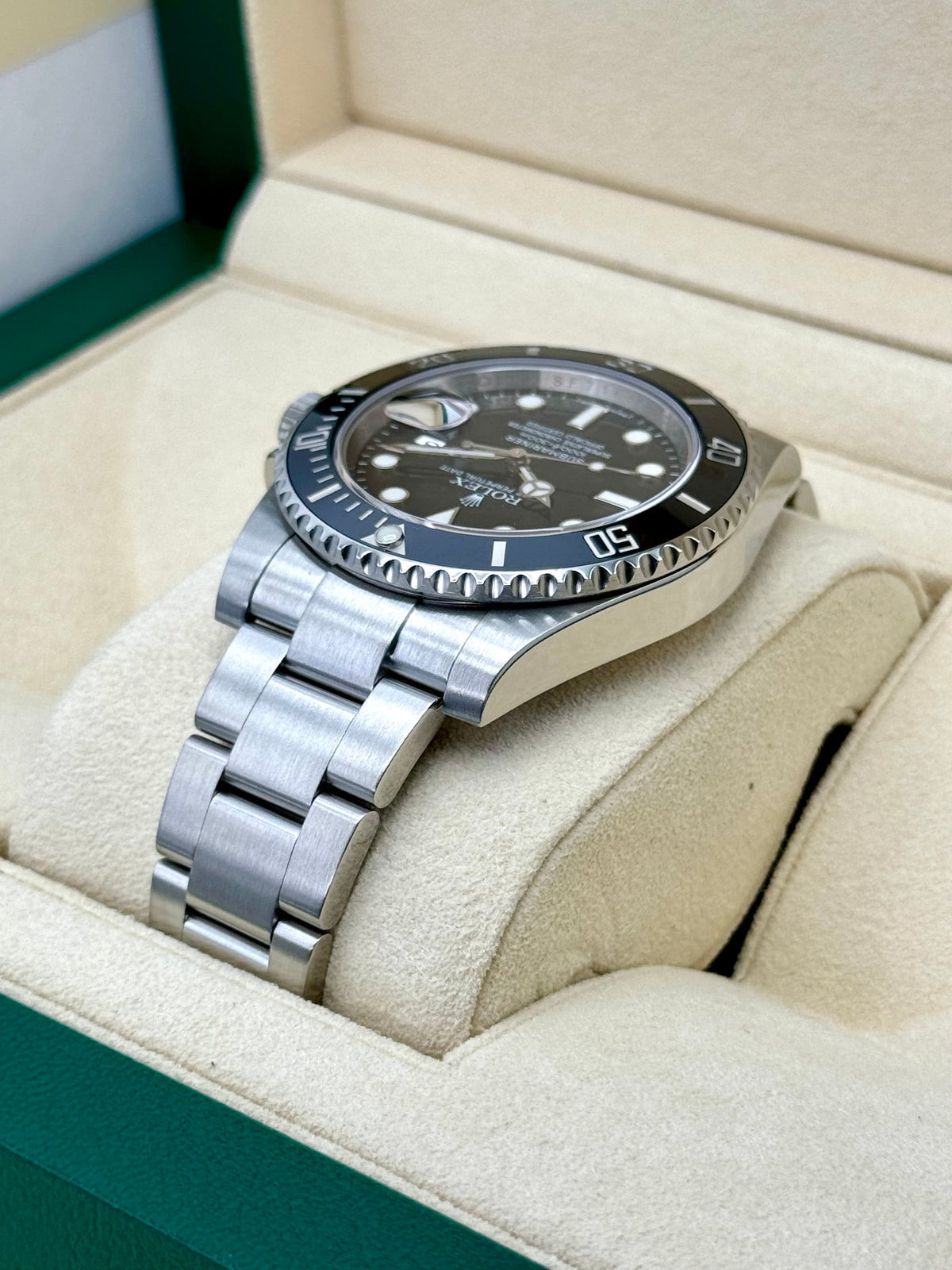 Rolex Submariner 40mm 116610LN Stainless Steel Black Dial
