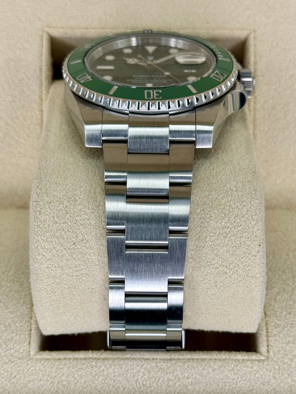 2015 Rolex Submariner "Hulk" 40mm 116610LV Green Dial