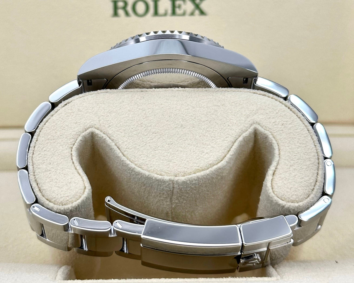NEW 2024 Rolex GMT-Master II "Batman" 40mm 126710BLNR Oyster