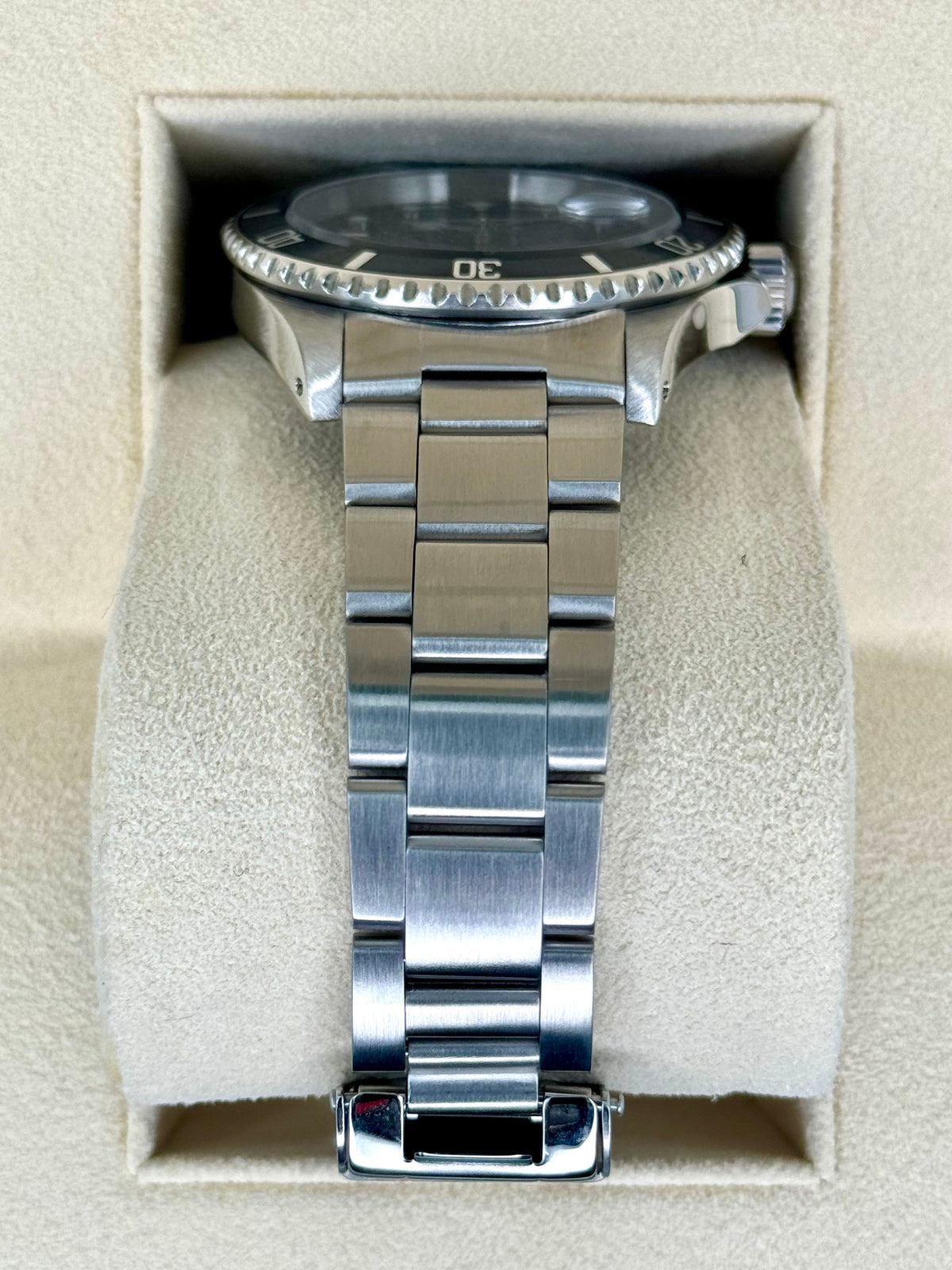 2001 Rolex Submariner Date 40mm 16610 Stainless Steel Black Dial