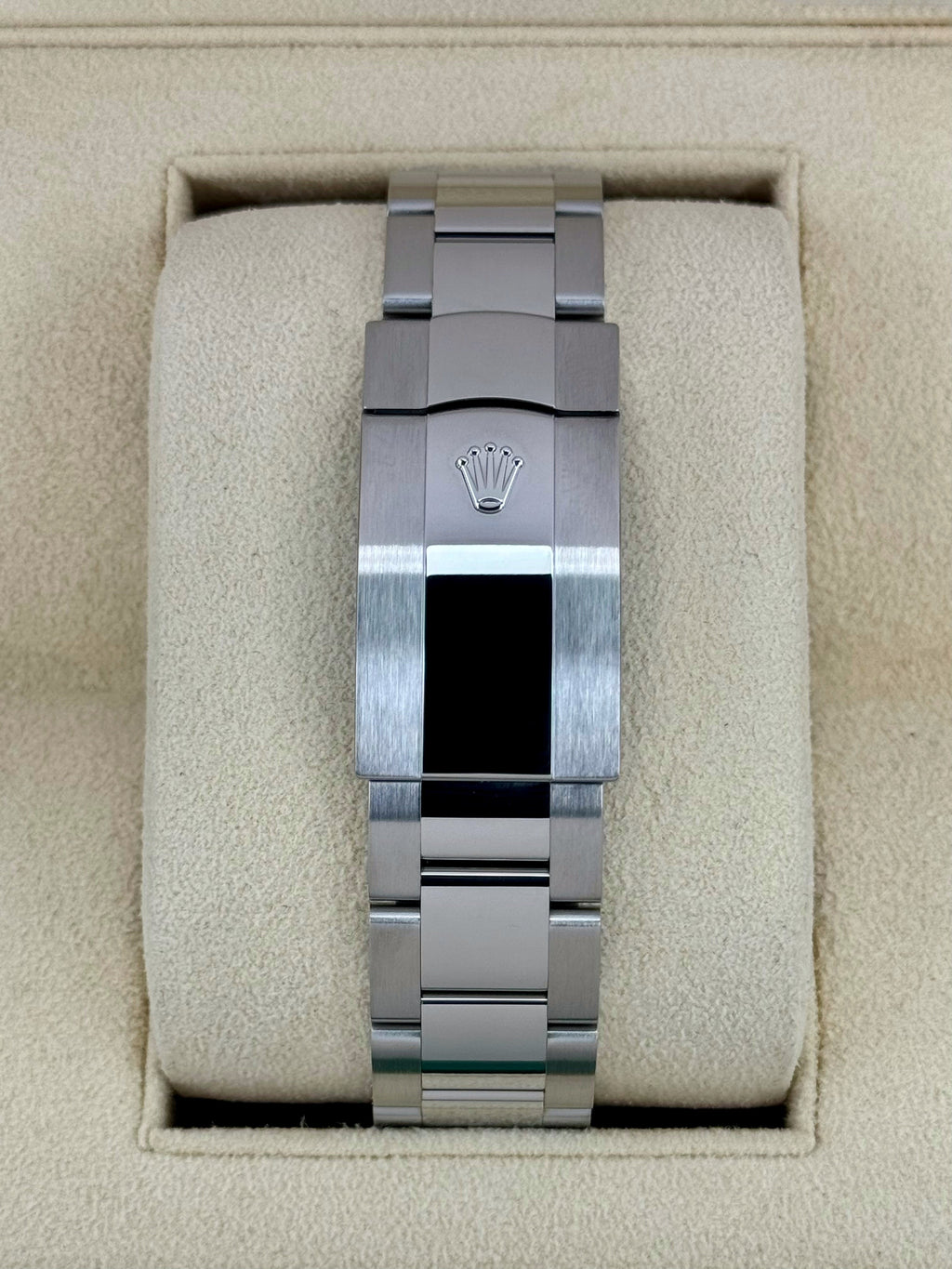 2022 Rolex Sky-Dweller 42mm 326934 Oyster Blue Dial