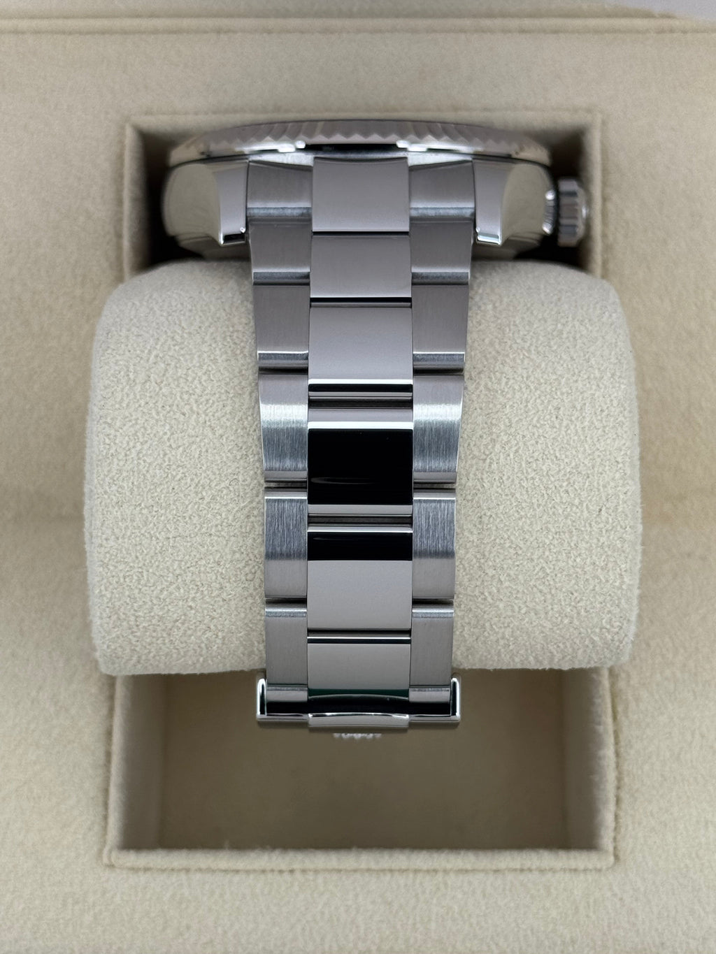 2022 Rolex Sky-Dweller 42mm 326934 Oyster Blue Dial