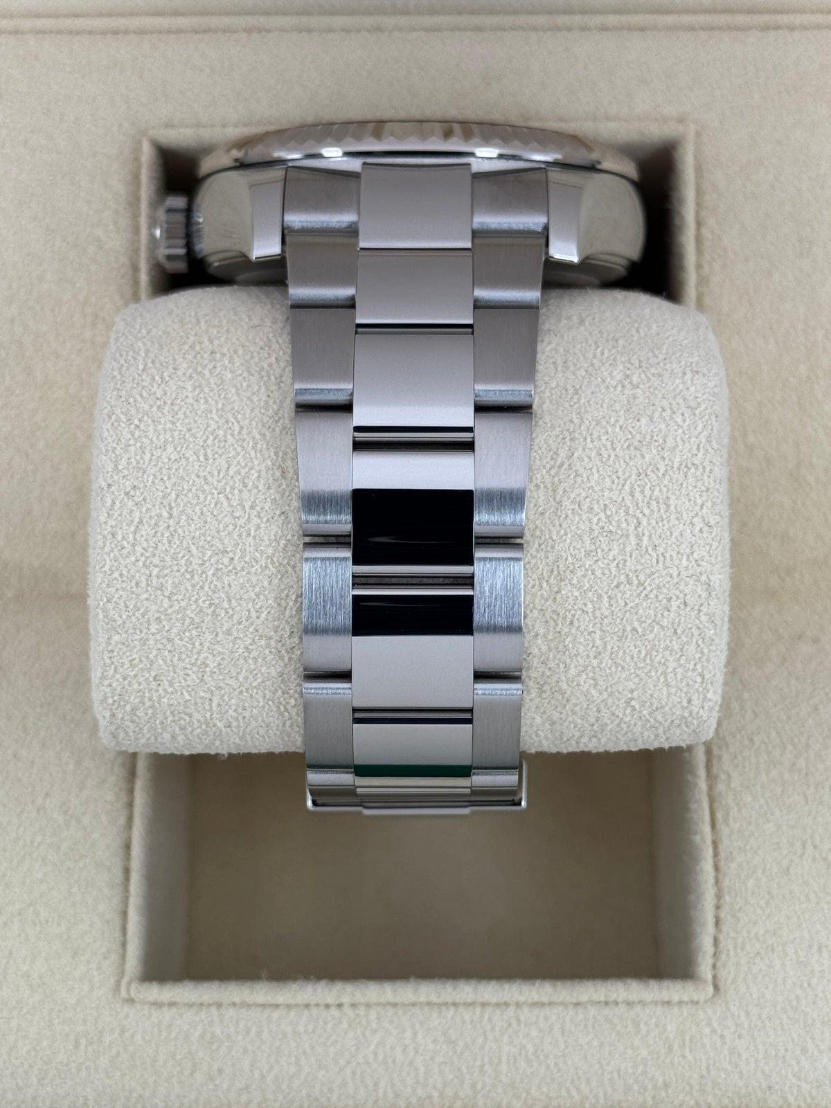 2022 Rolex Sky-Dweller 42mm 326934 Oyster Blue Dial