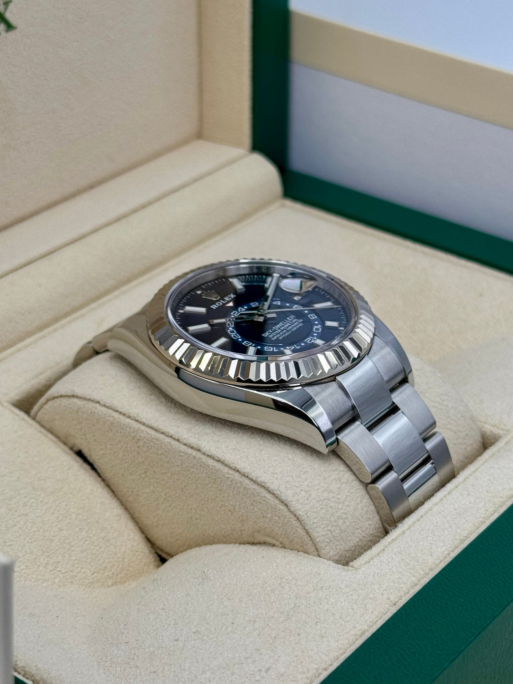2022 Rolex Sky-Dweller 42mm 326934 Oyster Blue Dial