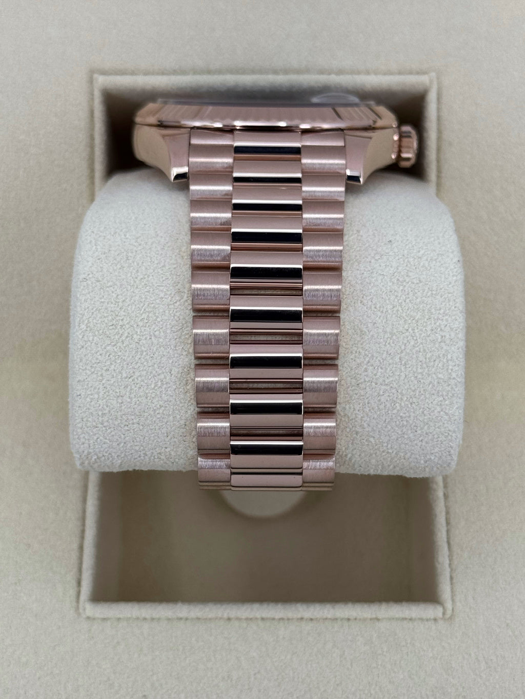 2022 Rolex Day-Date 40mm 228235 Rose Gold Olive Dial Arabic Calendar