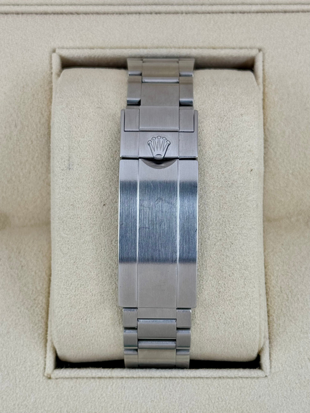 2019 Rolex Submariner “Hulk” 40mm 116610LV Green Dial