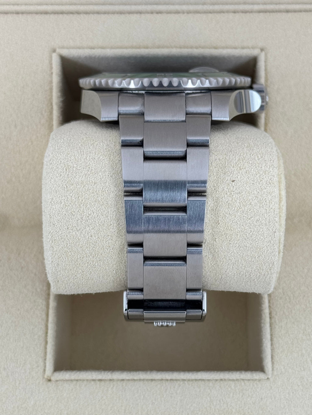 2019 Rolex Submariner “Hulk” 40mm 116610LV Green Dial