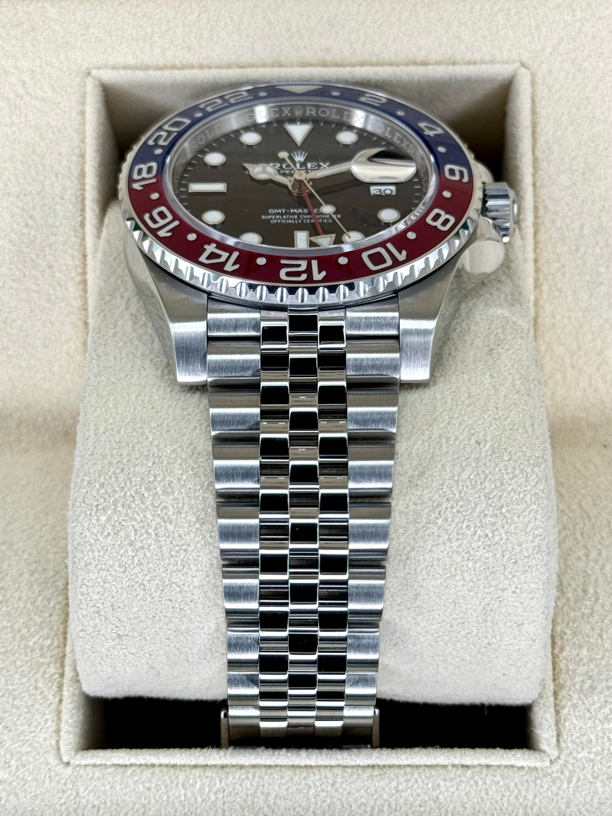 2022 Rolex GMT-Master II "Pepsi" 40mm 126710BLRO Jubilee