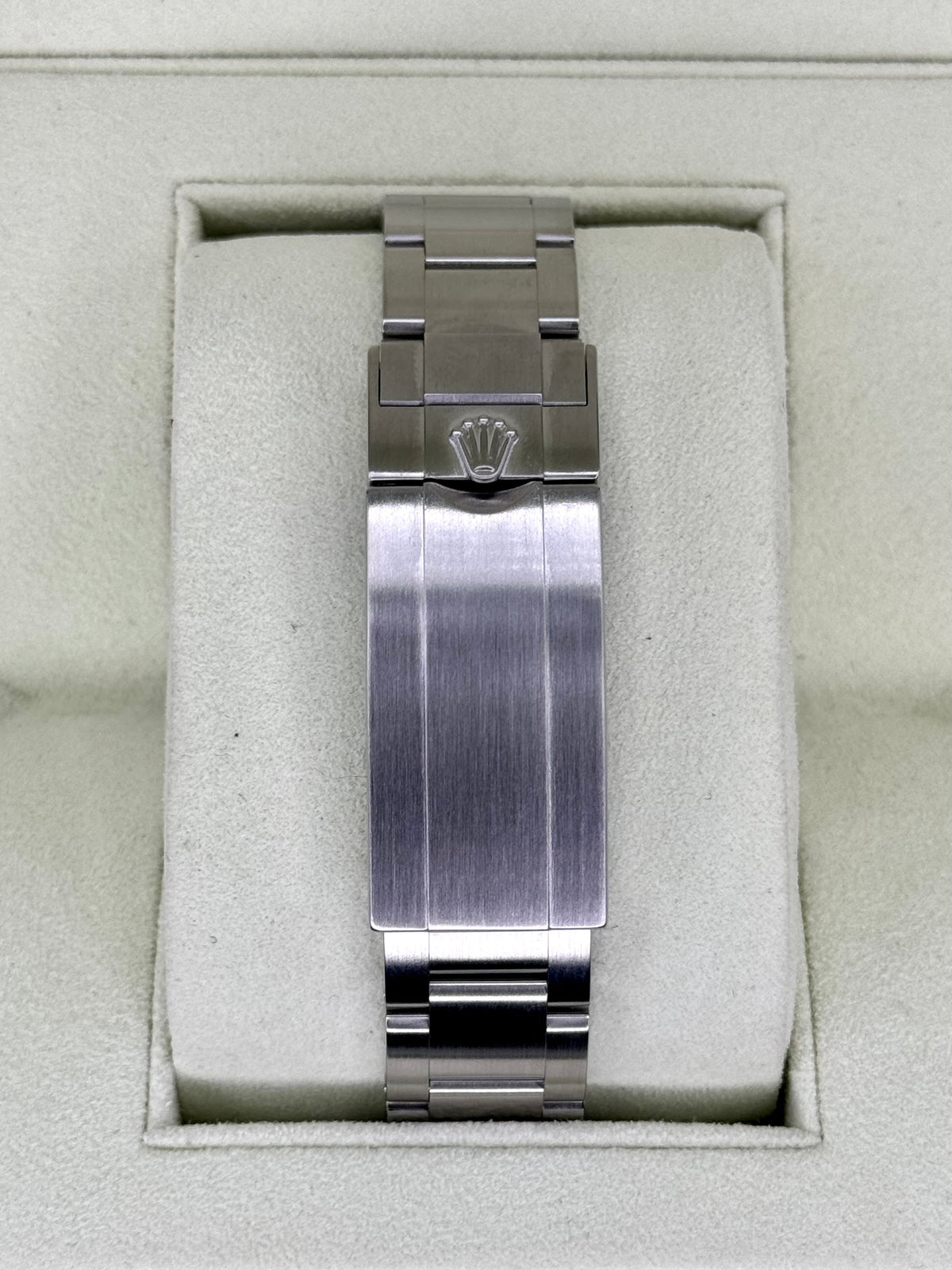 Rolex Submariner "Hulk" 40mm 116610LV Green Dial