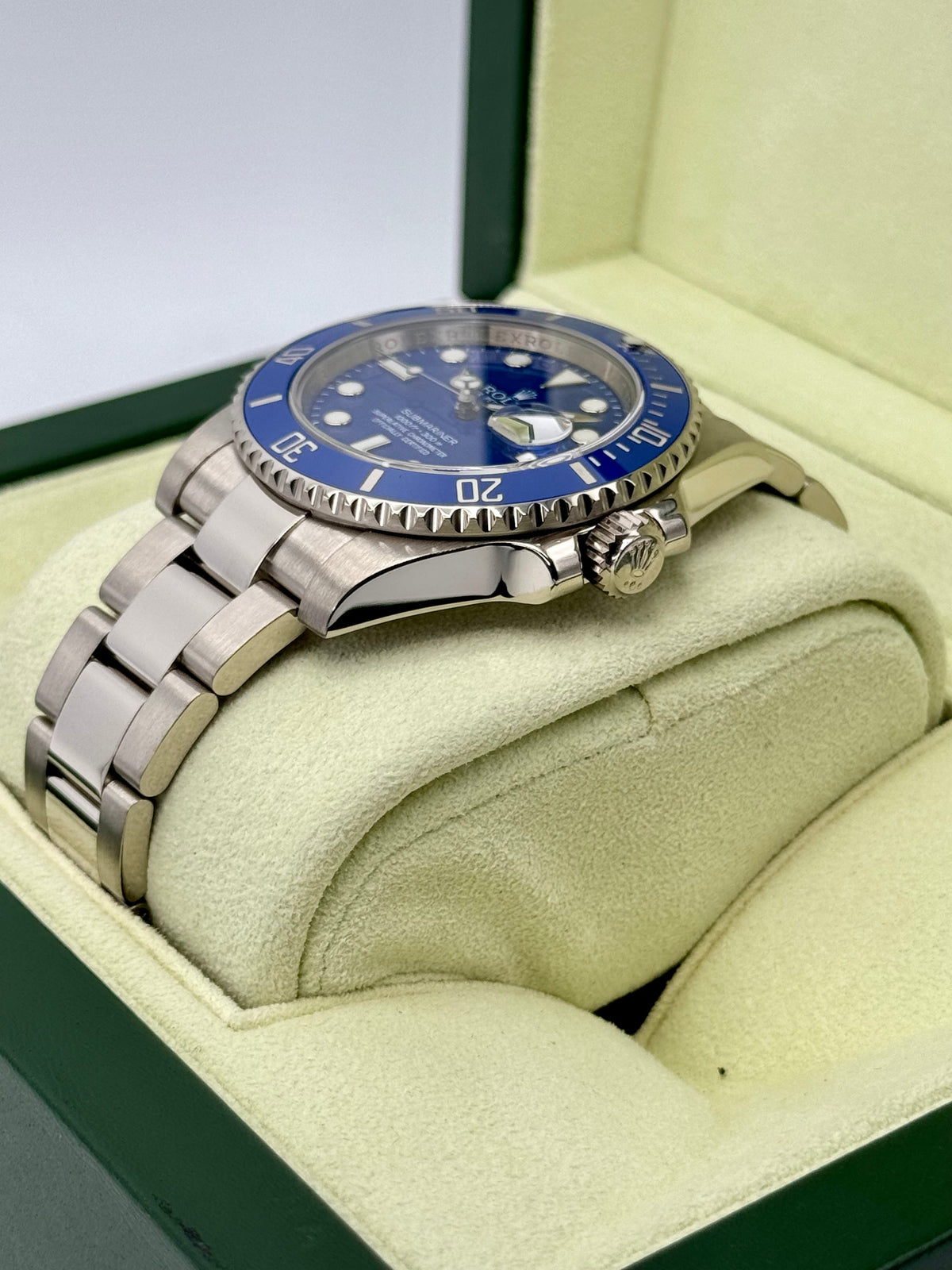 2013 Rolex Submariner "Smurf" 40mm 116619LB White Gold Blue Dial