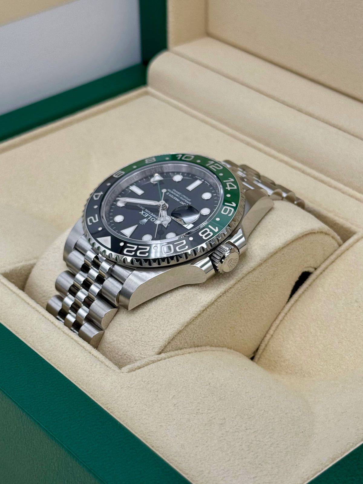 NEW 2025 Rolex GMT-Master II "Sprite" 40mm 126720VTNR Jubilee