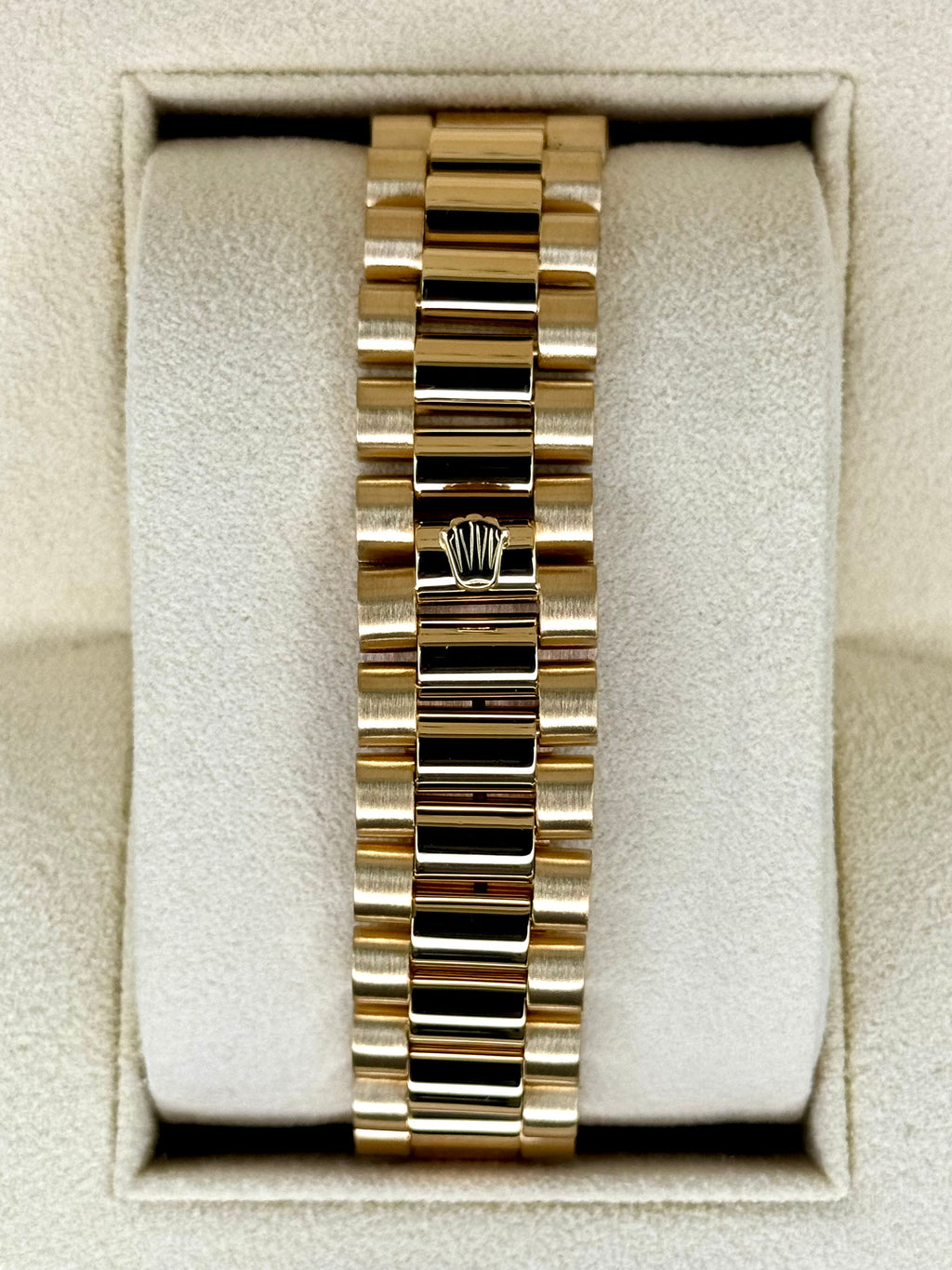 1981 Rolex Day-Date 36mm 18038 Presidential Black Dial