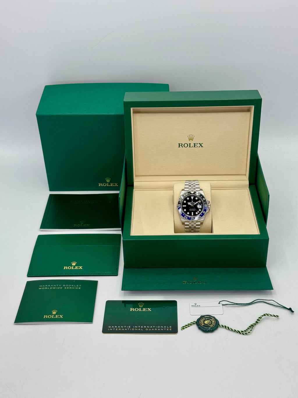 NEW 2025 Rolex GMT-Master II "Batgirl" 40mm 126710BLNR Jubilee