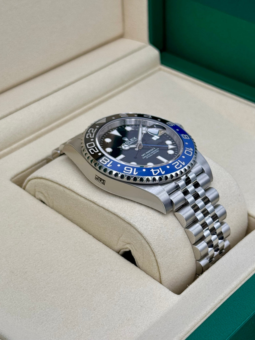 NEW 2025 Rolex GMT-Master II "Batgirl" 40mm 126710BLNR Jubilee