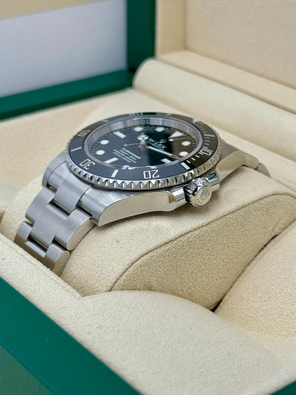 NEW 2023 Rolex Submariner 41mm 124060 Stainless Steel Black Dial