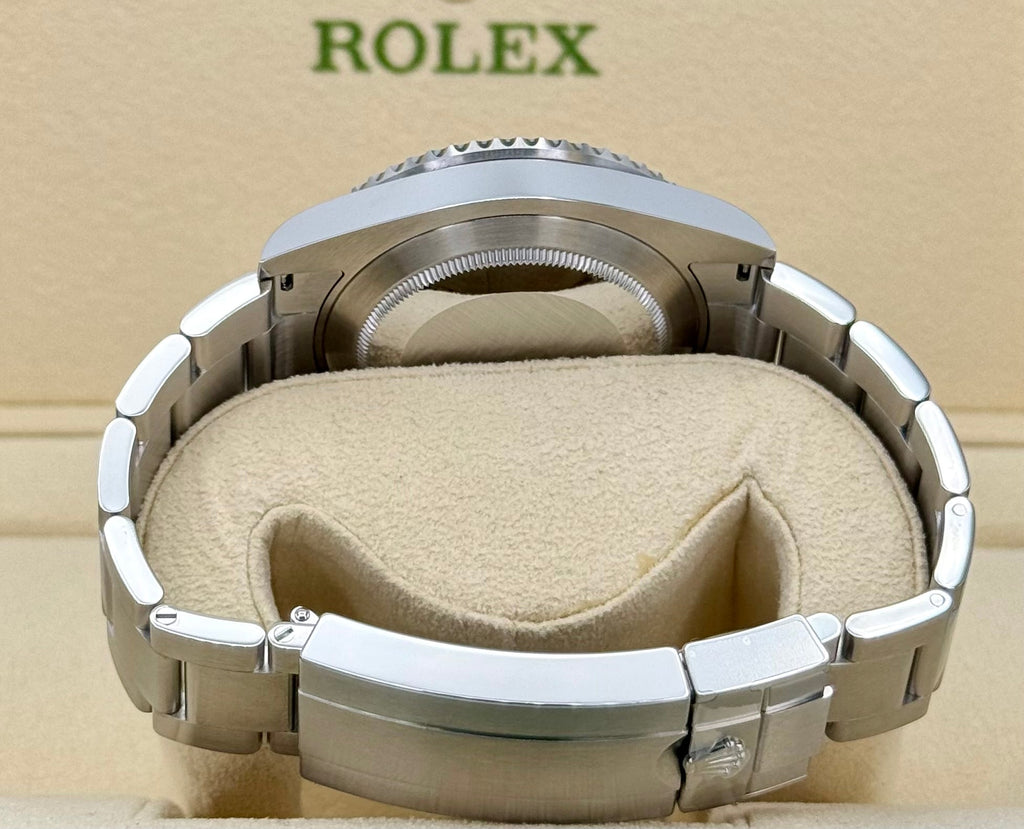 NEW 2023 Rolex Submariner 41mm 124060 Stainless Steel Black Dial