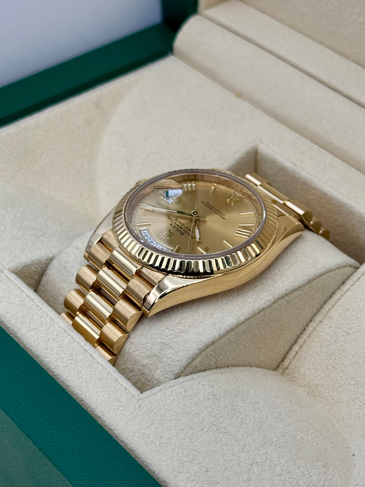 2021 Rolex Day-Date 40mm 228238 Presidential Champagne Dial