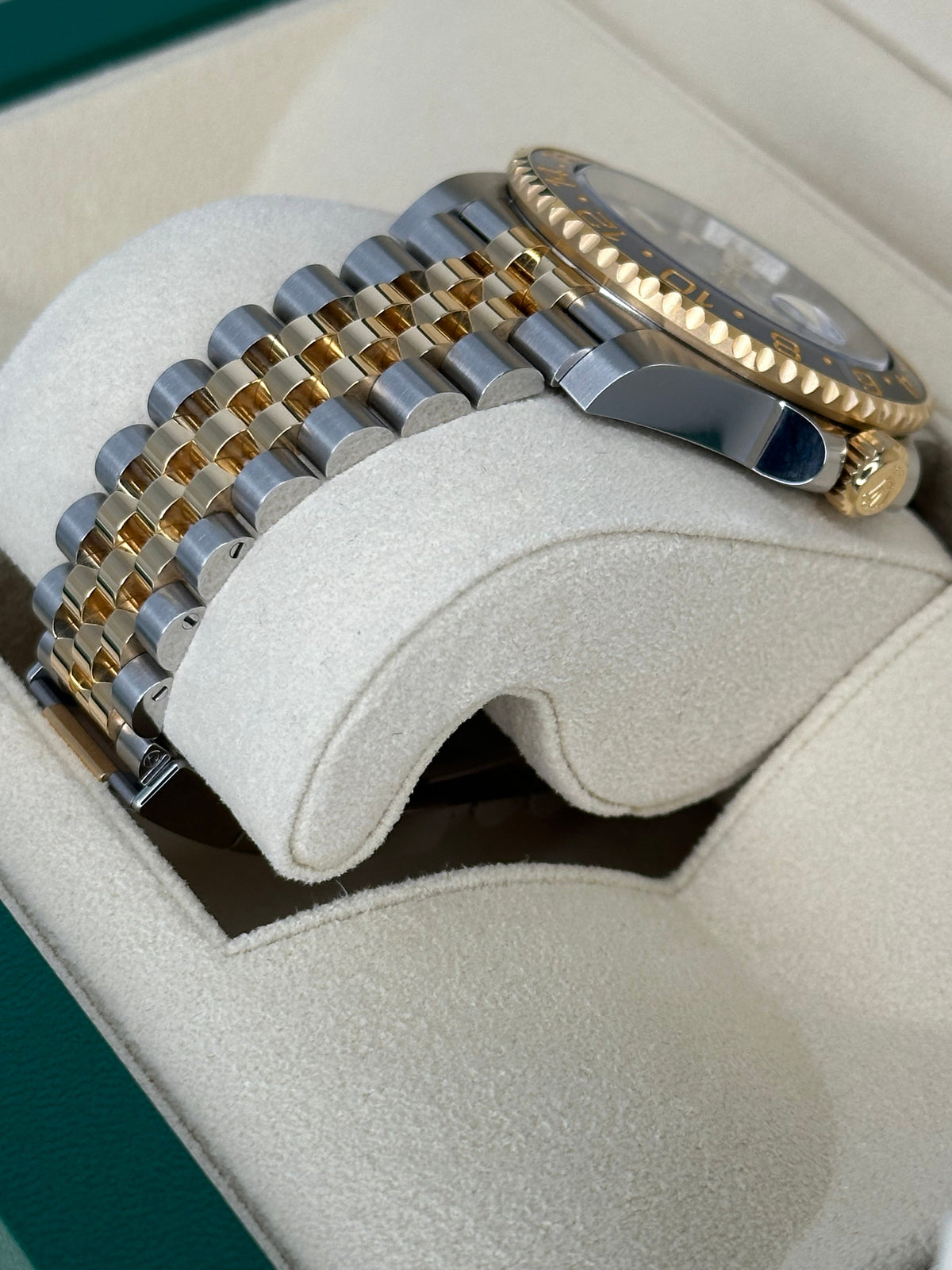 NEW 2023 Rolex GMT-Master II 40mm 126713GRNR Two-Tone Jubilee
