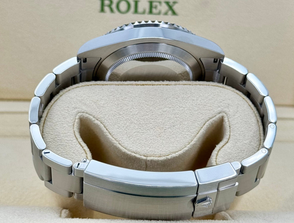 NEW 2022 Rolex Submariner 41mm 126610LN Stainless Steel Black Dial