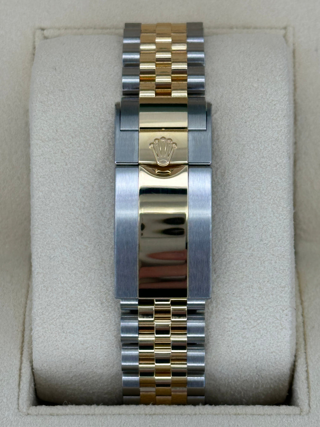 NEW 2024 Rolex GMT-Master II 40mm 126713GRNR Two-Tone Jubilee