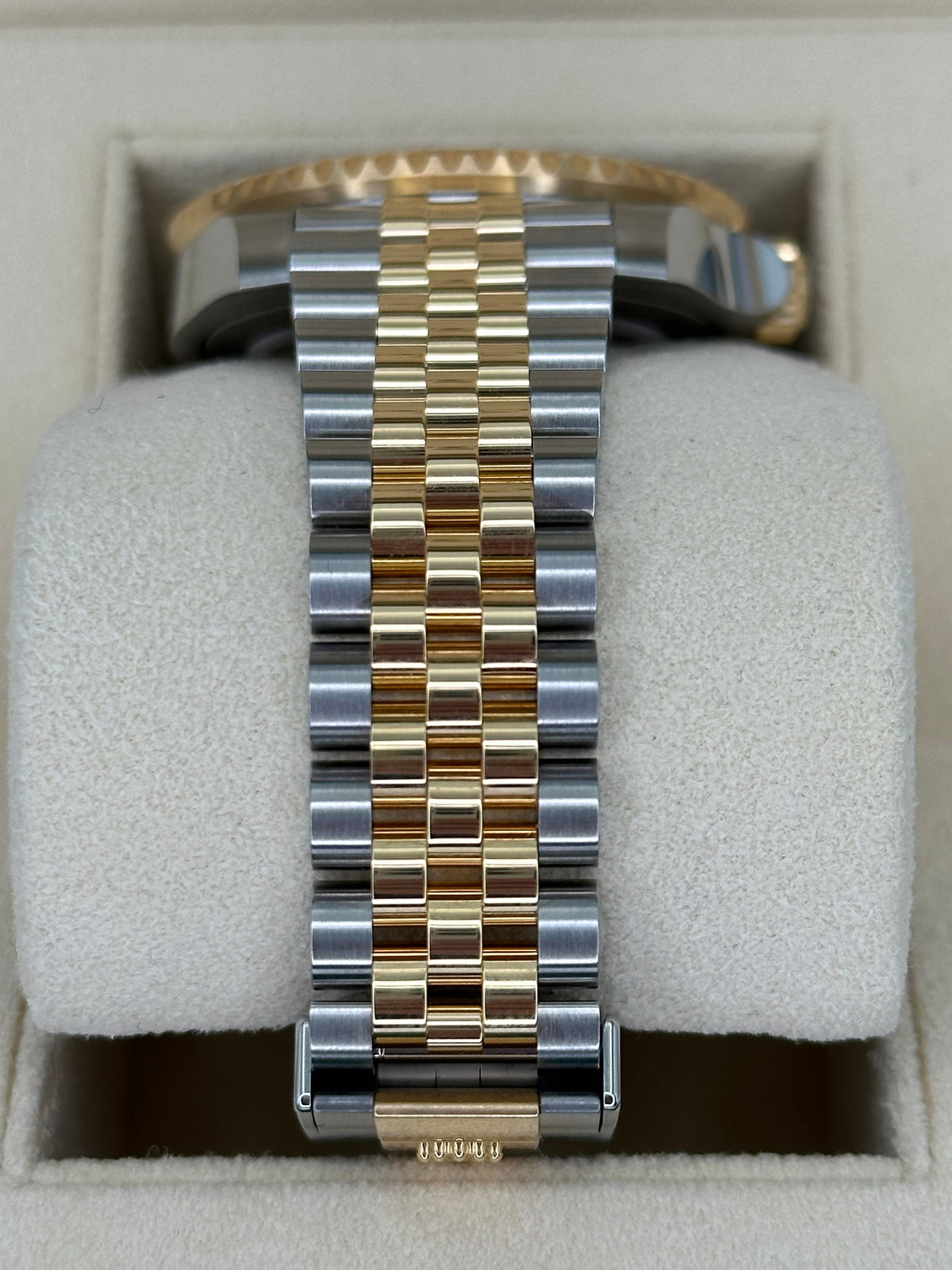 NEW 2024 Rolex GMT-Master II 40mm 126713GRNR Two-Tone Jubilee