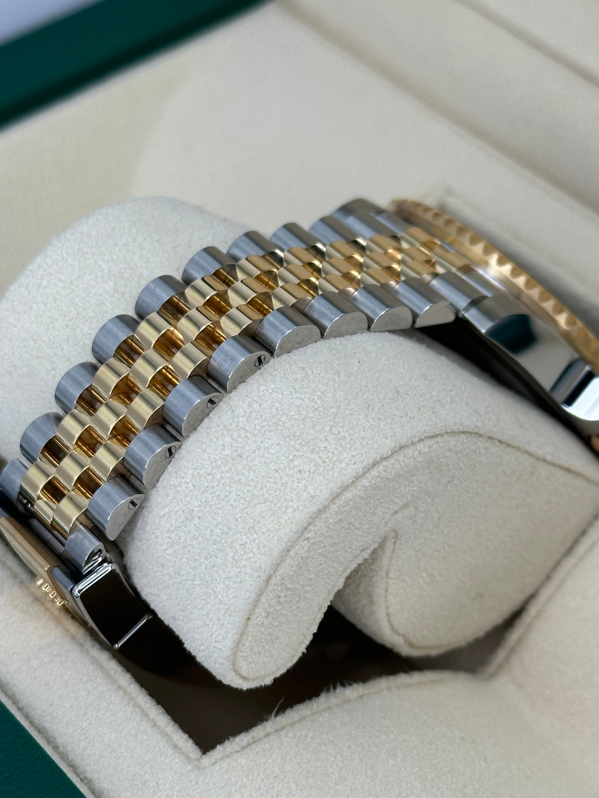 NEW 2024 Rolex GMT-Master II 40mm 126713GRNR Two-Tone Jubilee