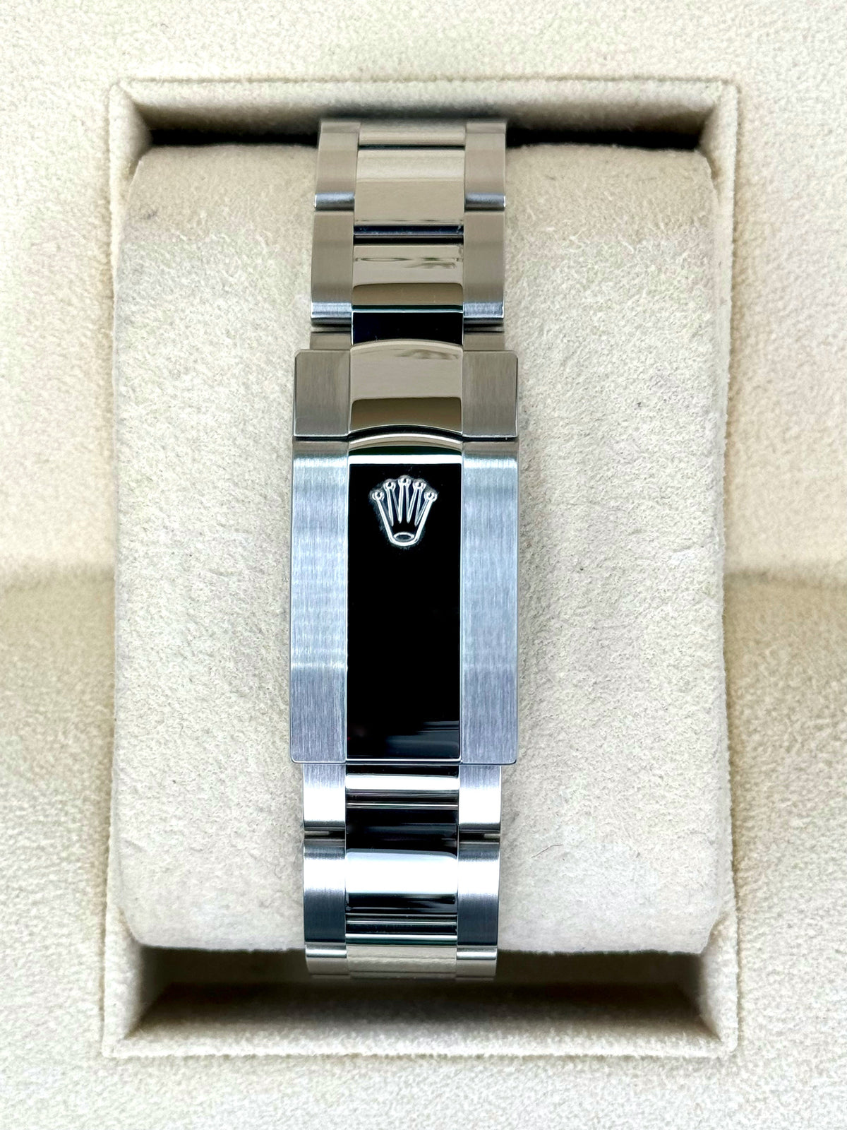 NEW 2025 Rolex Datejust 41mm 126334 Oyster Black Diamond Dial