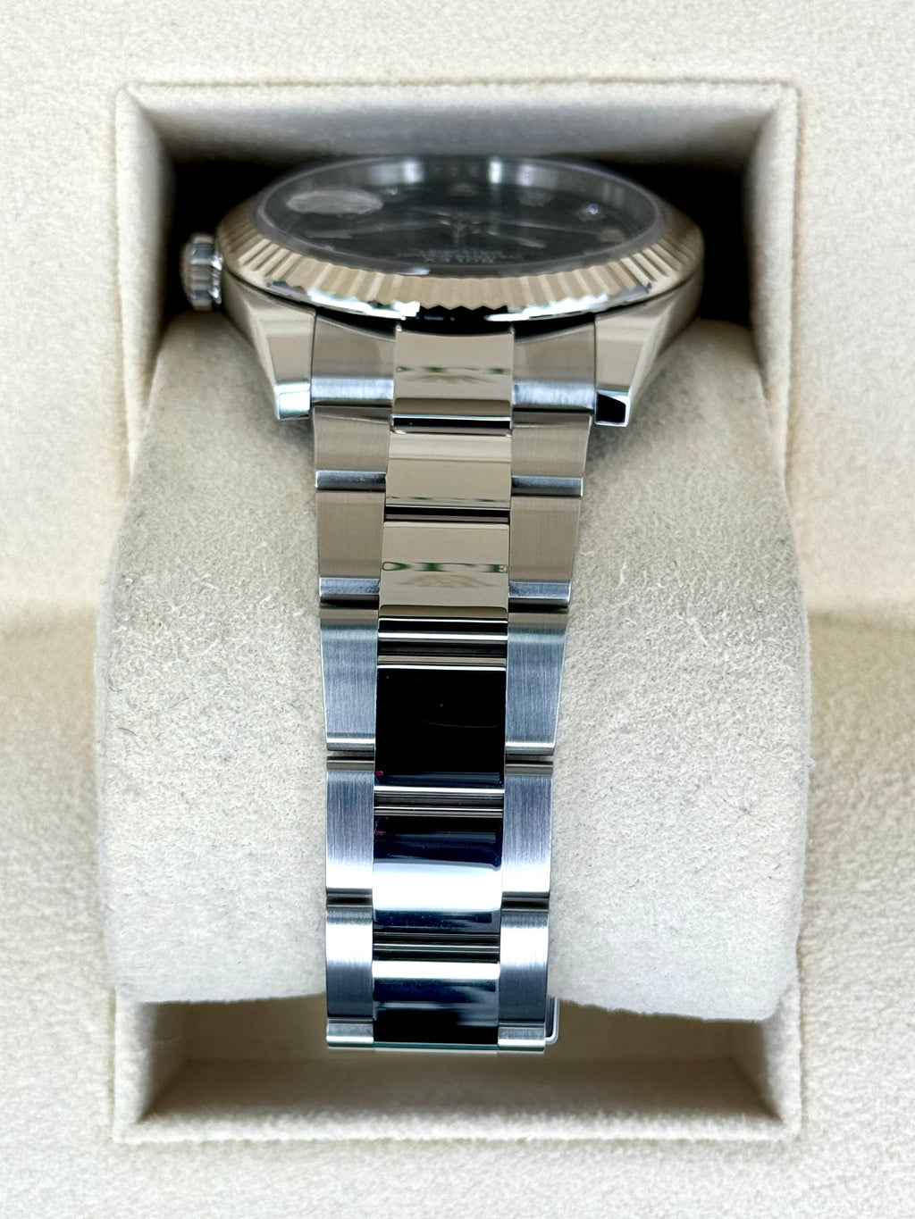 NEW 2025 Rolex Datejust 41mm 126334 Oyster Black Diamond Dial