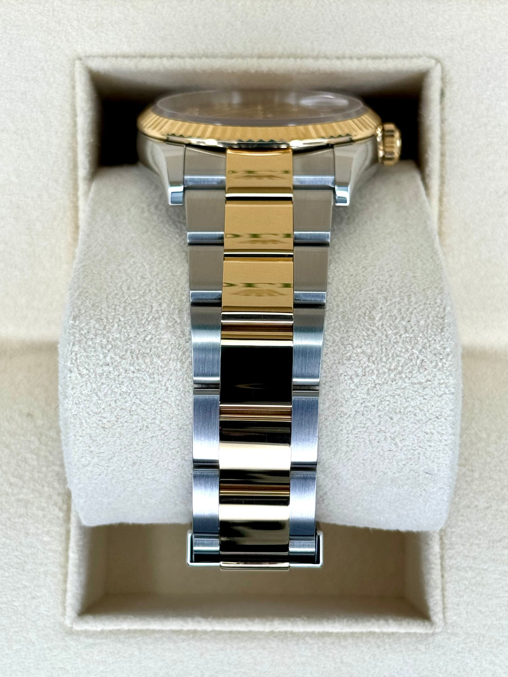 NEW 2025 Rolex Datejust 36mm 126233 Two-Tone Champagne Diamond Dial