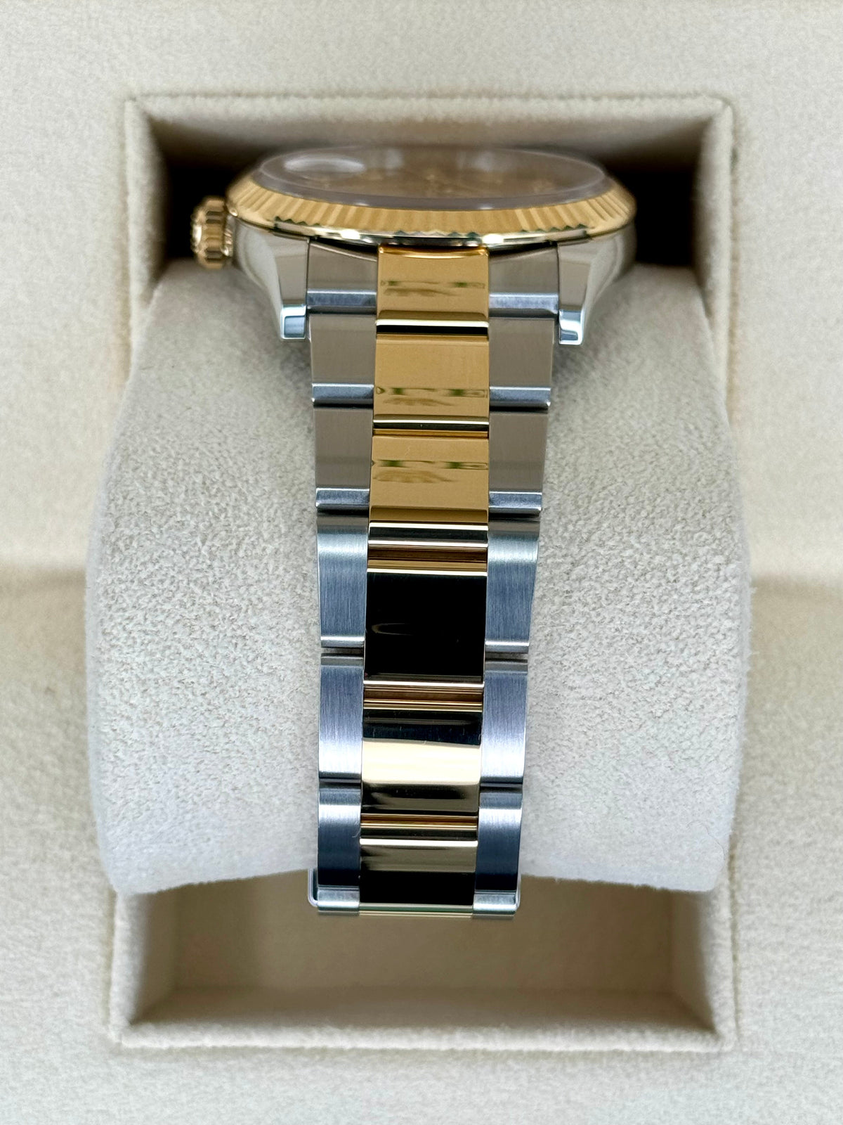 NEW 2024 Rolex Datejust 36mm 126233 Two-Tone Champagne Diamond Dial